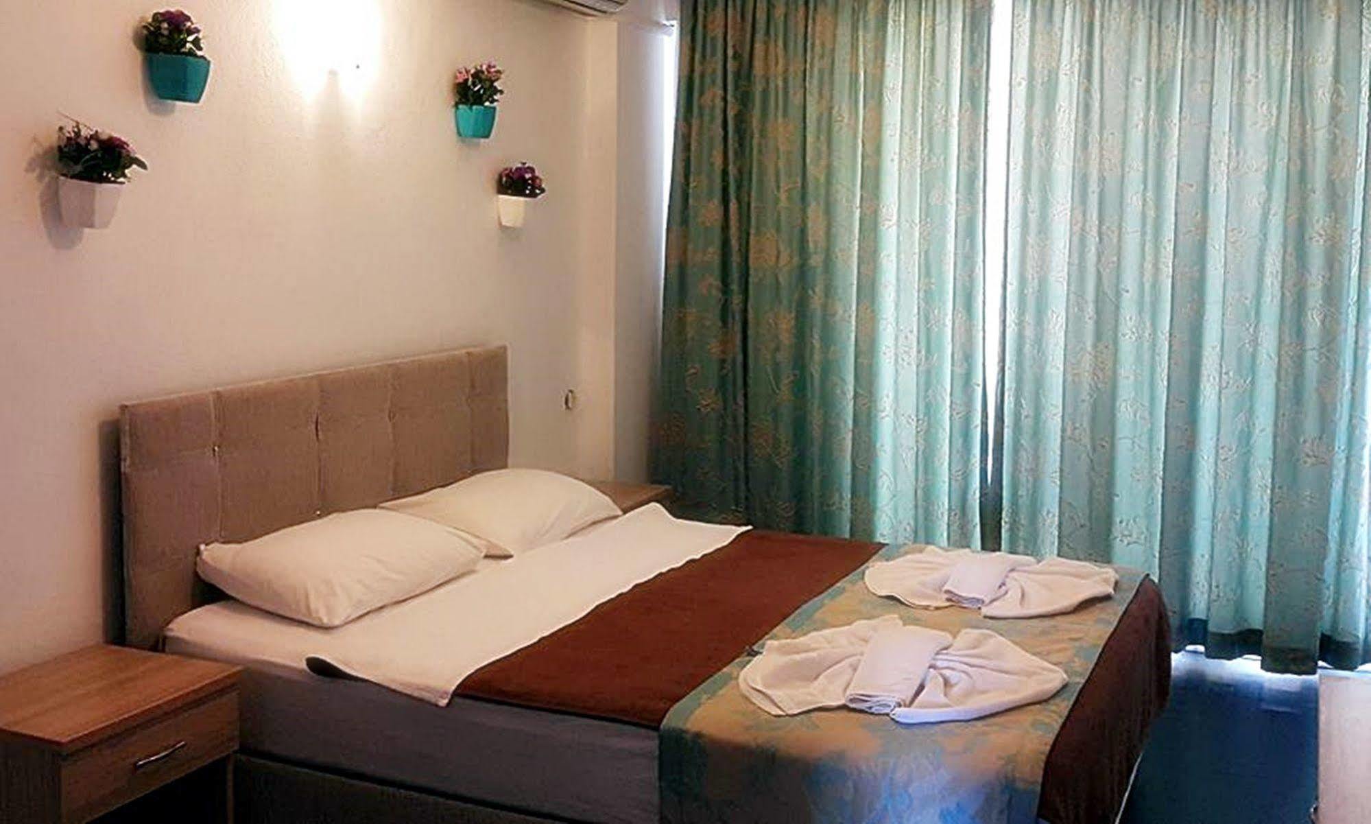 Angels Inn Marmaris Ngoại thất bức ảnh